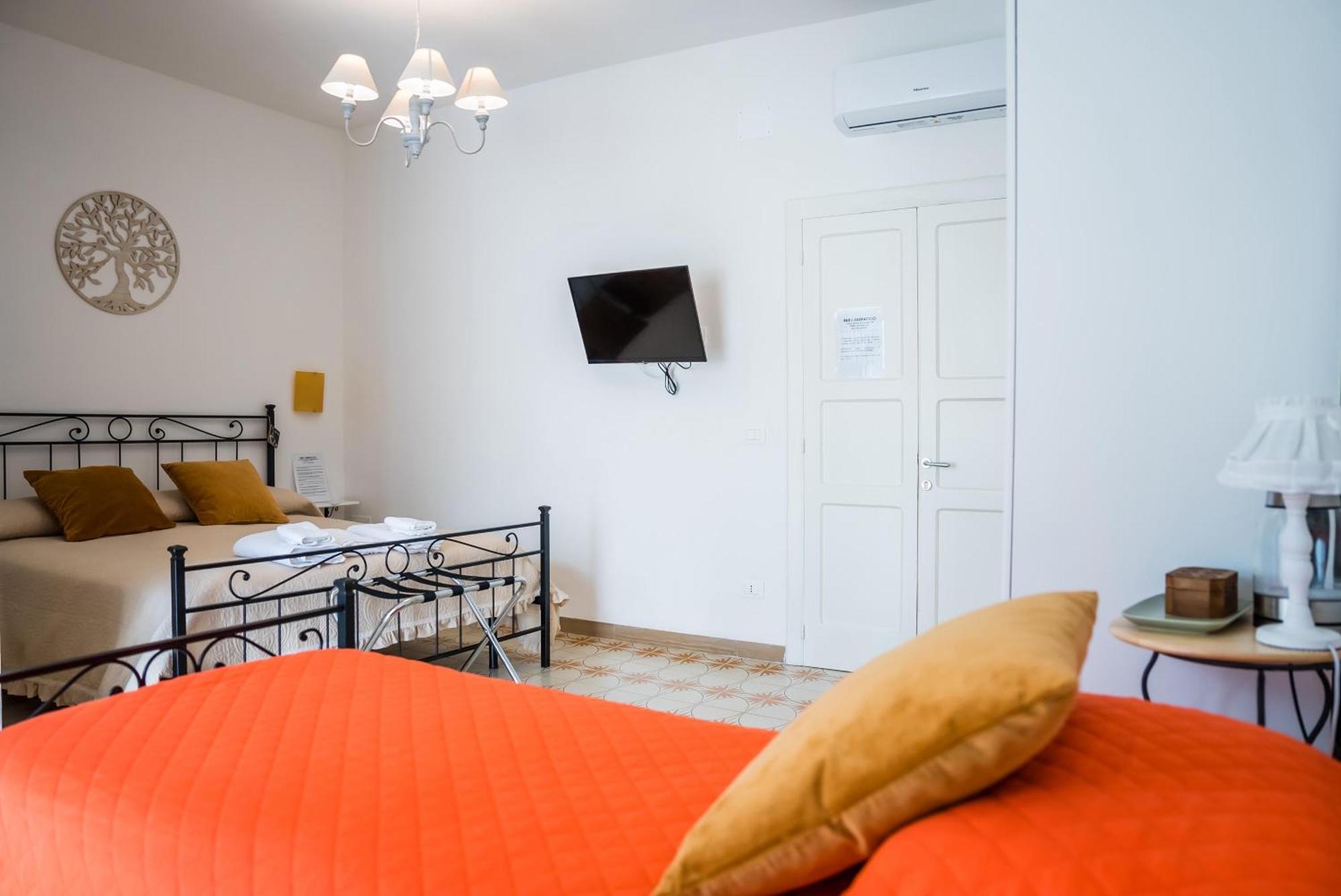 B & B L'Abbraccio Agnone Exterior photo